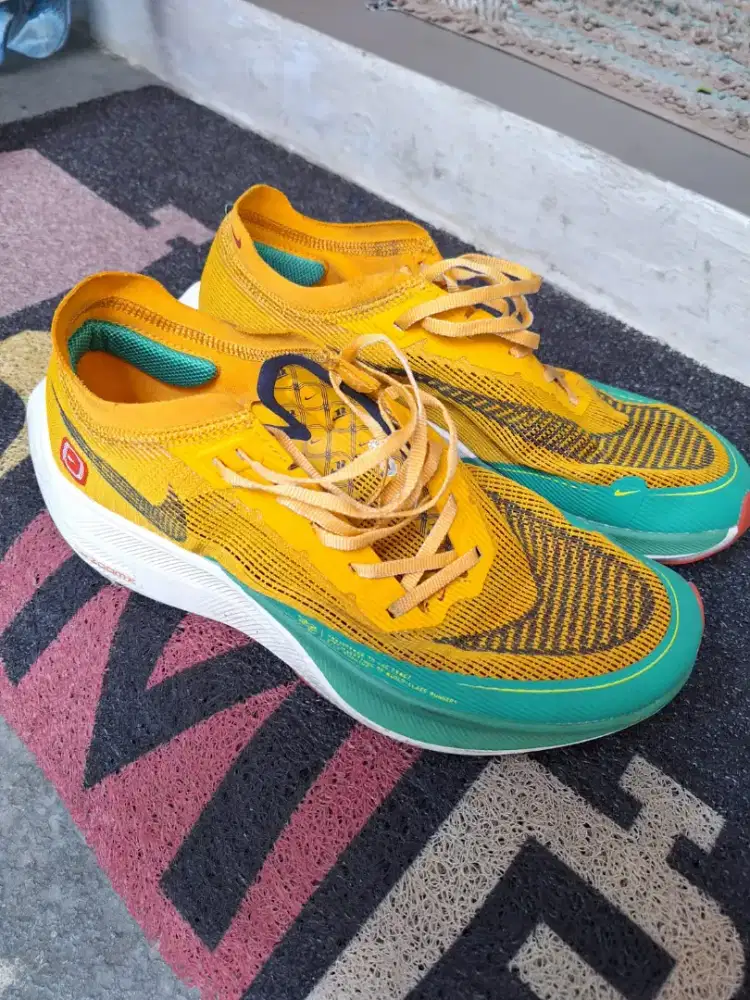 Nike vaporfly2 size 43