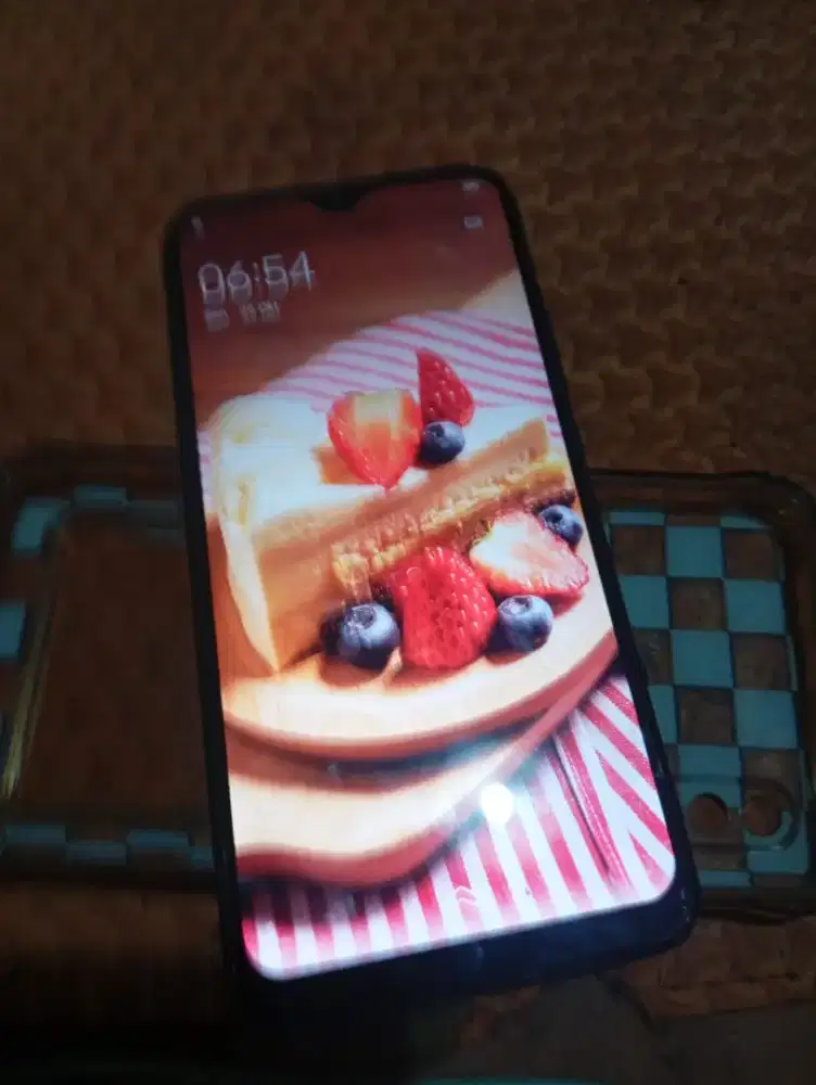 Vivo y15 ram 4 / 64