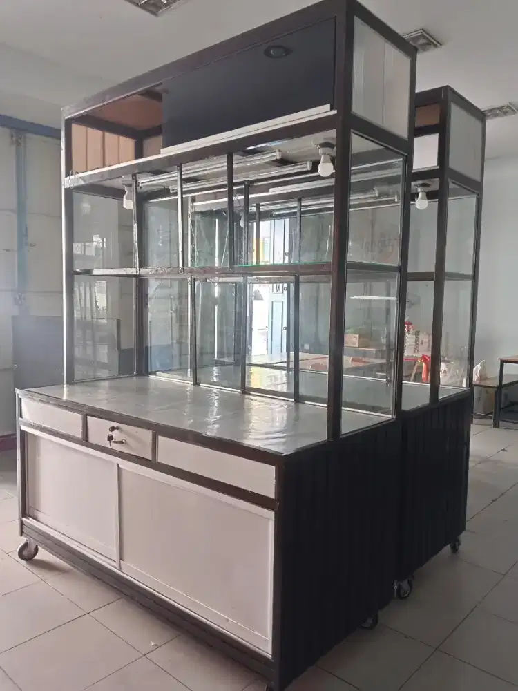 Stelling bekas ukuran lebar 1.7 m & tinggi 2 m