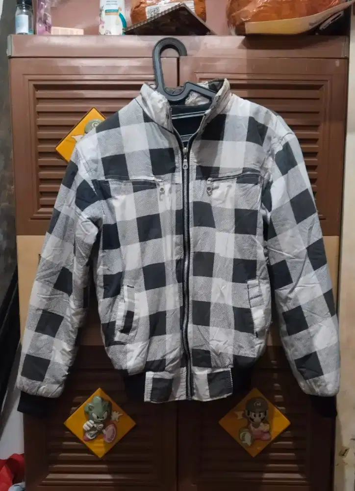 Jaket Kotak Unisex