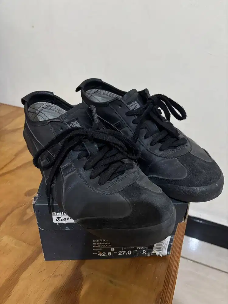 Sepatu Onitsuka Tiger Mexico 66 Black Uk 42,5