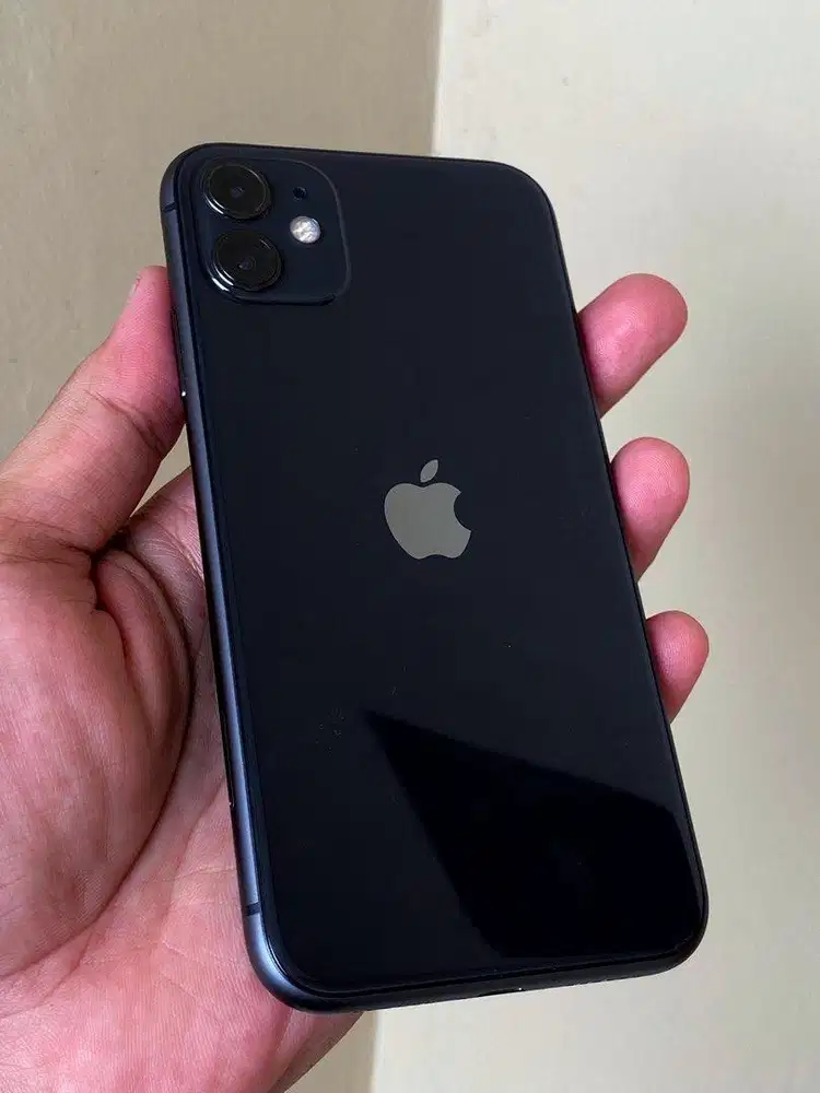 iPhone 11 128GB Nominus