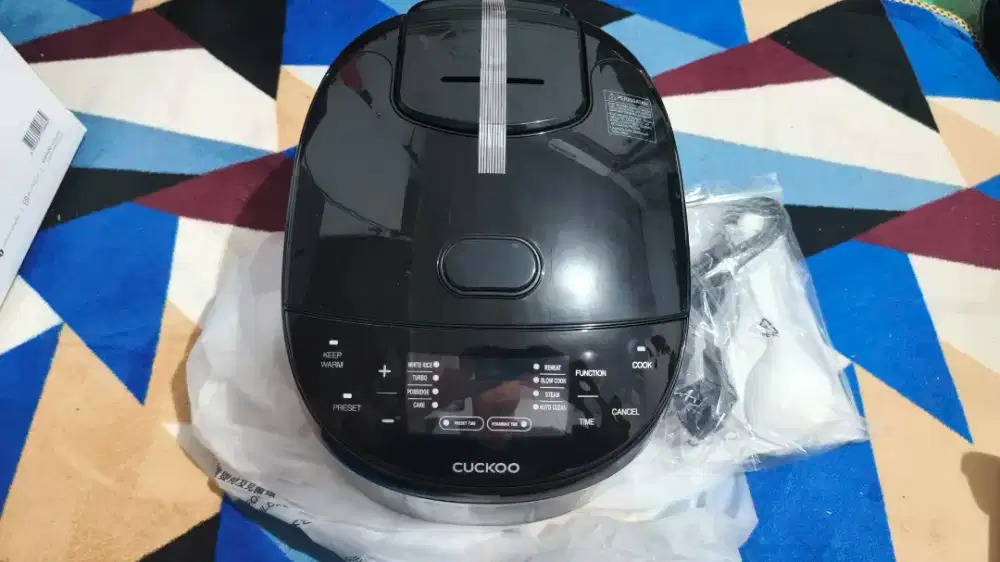 Rice Cooker Cuckoo Korea brand 1L CR-0680F