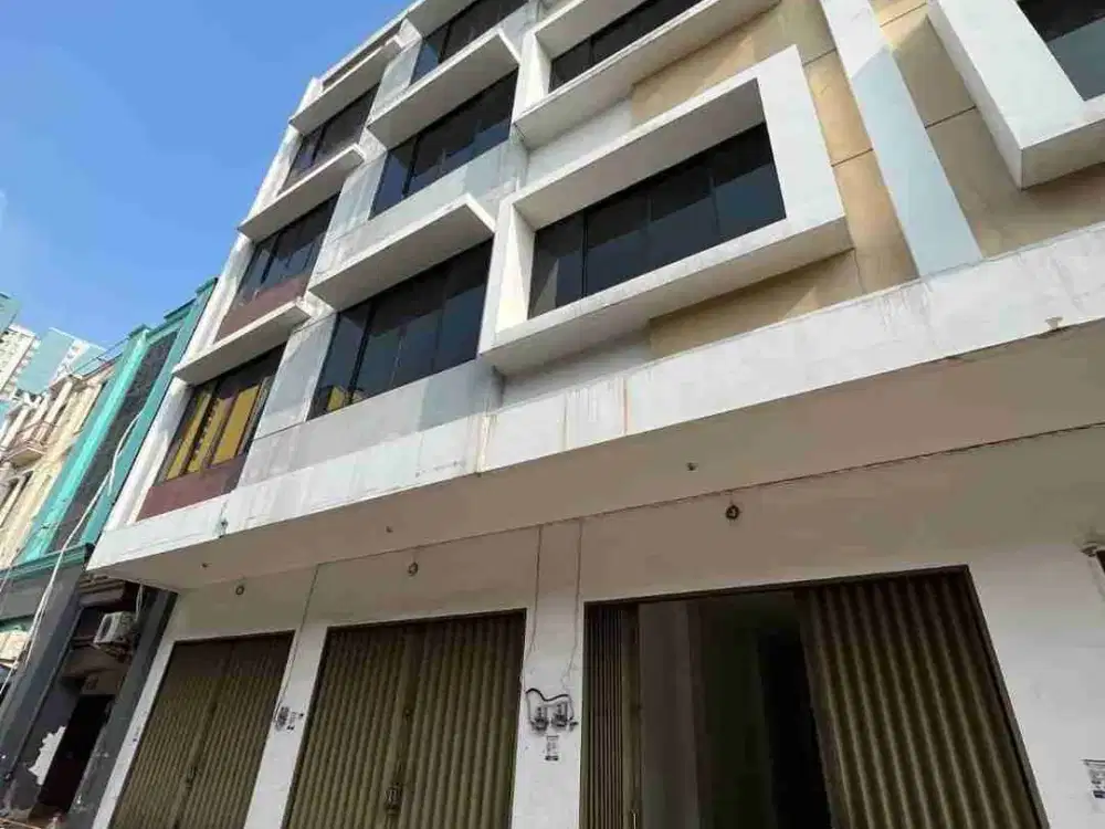 Dijual Ruko Minimalis Modern di Komplek Ruko Danau Sunter
Cocok untuk Gudang, Usaha, Kantor