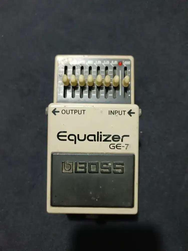 Pedal Effect gitar BOSS GE-7 EQUALIZER GITAR