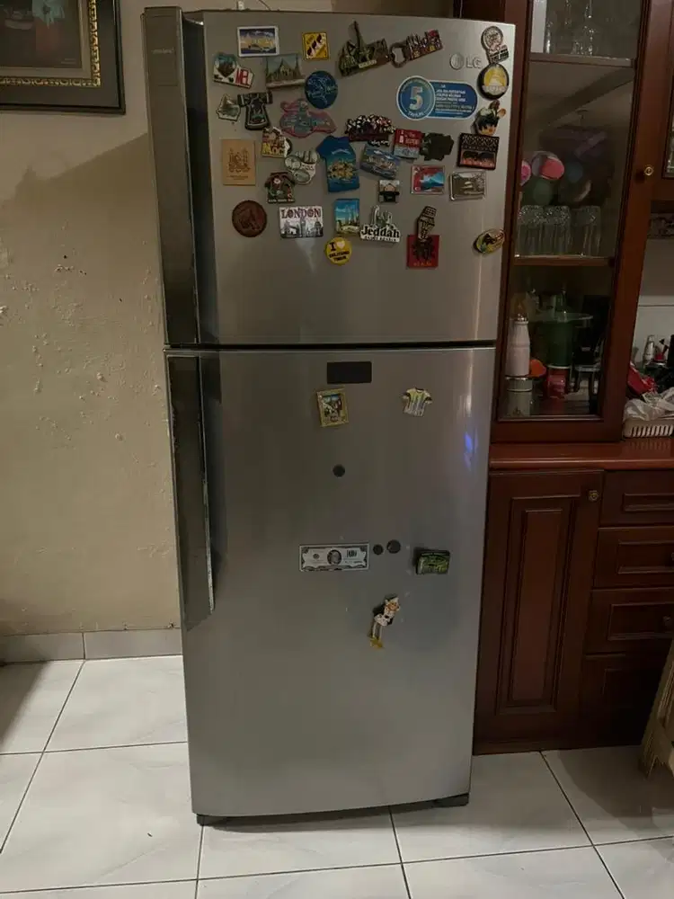 JULA KULKAS LG 2 PINTU GN-B492CLC