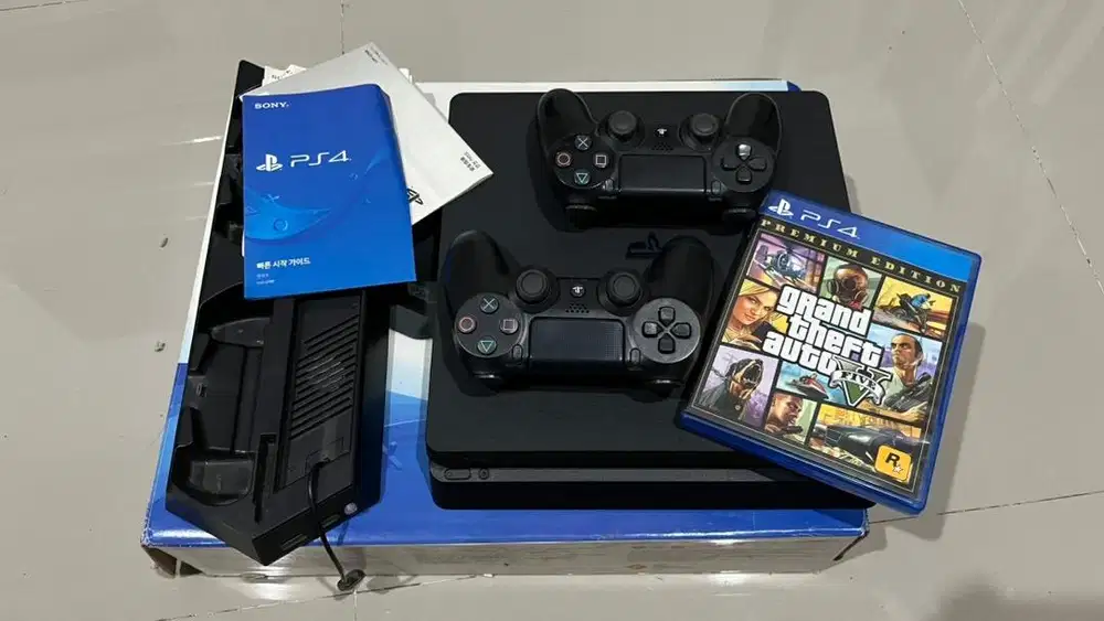 Ps4 slim 1tb serie 22