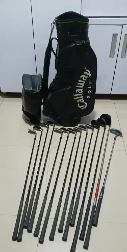 S Yard 2001 & Taylor Made Golf Bekas