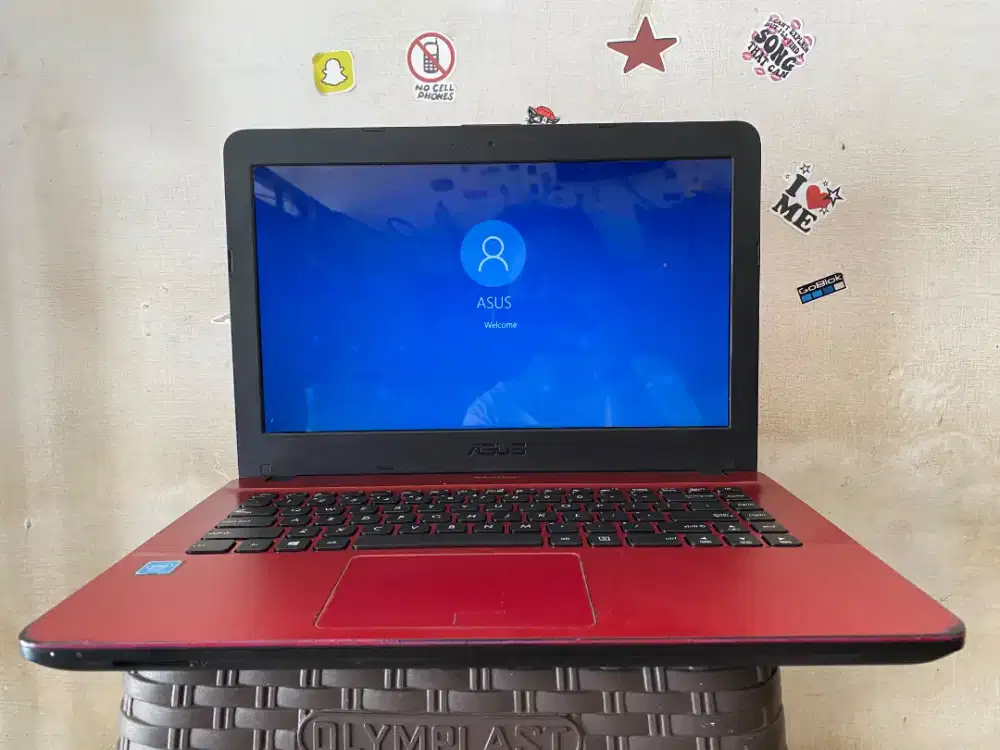 JUAL LAPTOP ASUS X441S INTEL N3060       RAM2GB HDD500GB WIN10 0RI