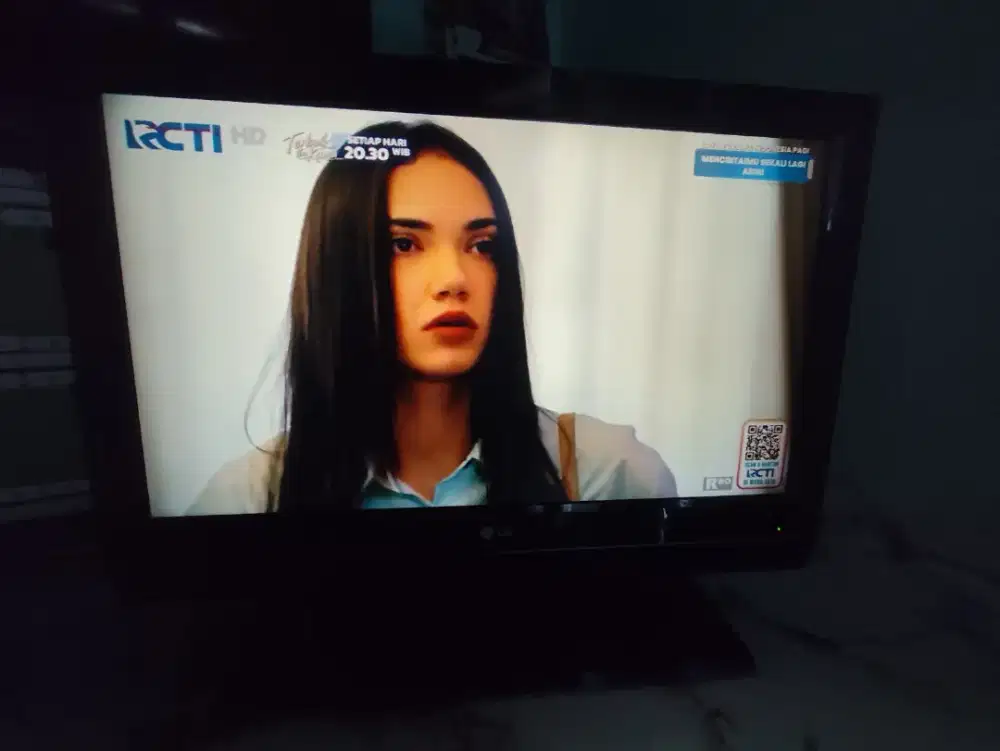 Lcd tv LG 32inci analog normal bisa tt