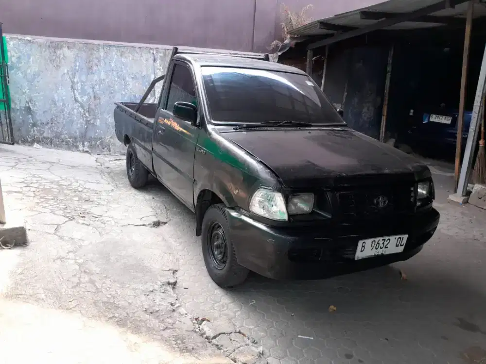 Toyota kijang pickup BENSIN