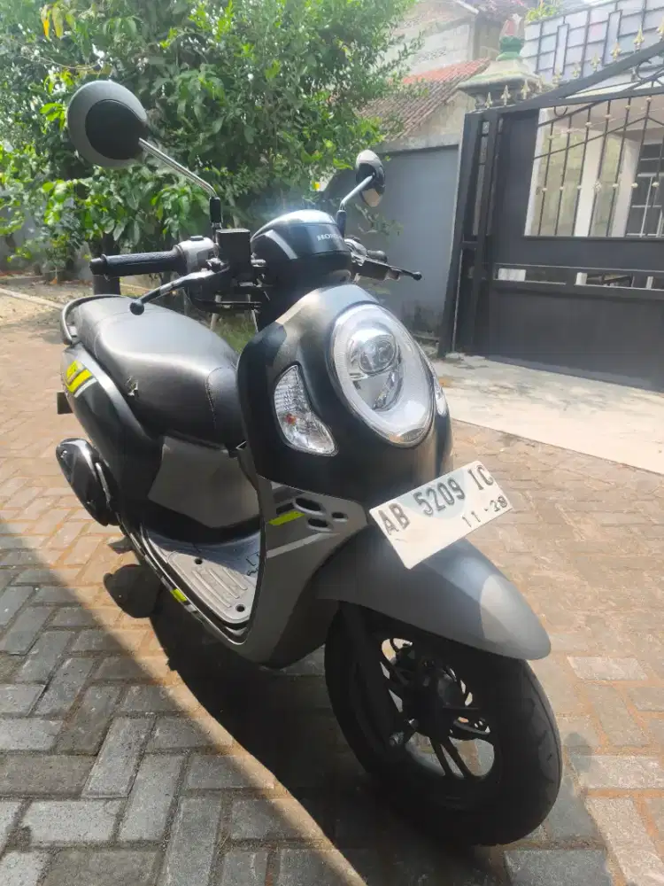 Honda Scoopy 2023