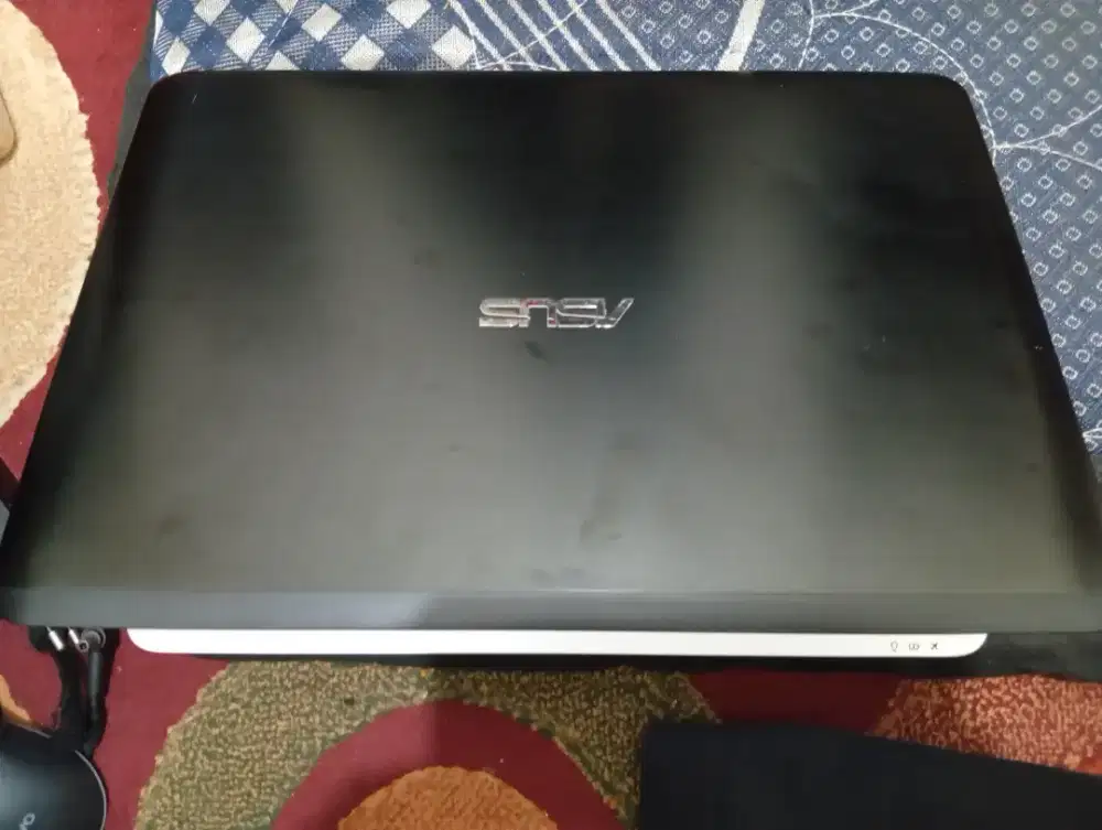 Laptop Asus X455LB i7
