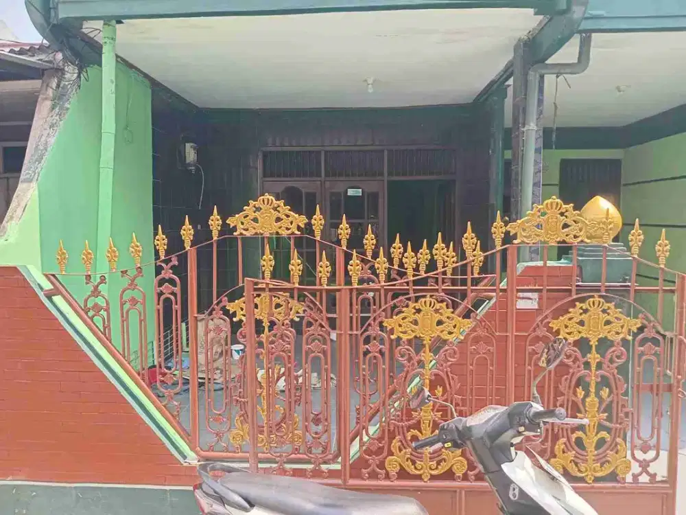 DI SEWAKAN RUMAH JALN DANAU POSO  PETUMNAS TANGERANG