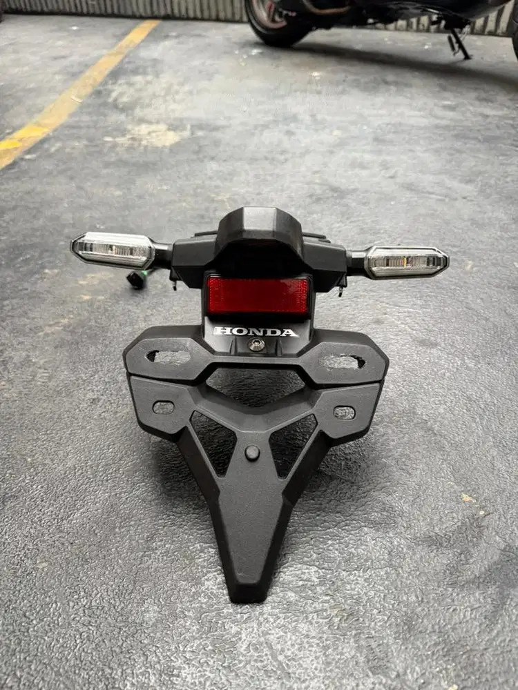 Lampu sein dan knalpot CBR 250 cc