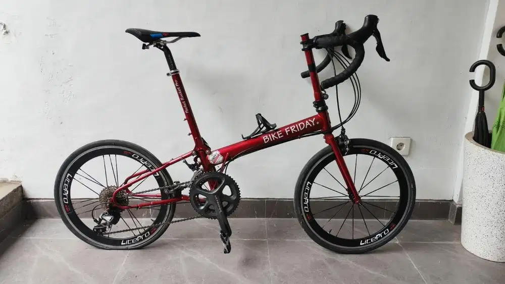 Bike Friday Pocket Rocket Pro - Red Candy