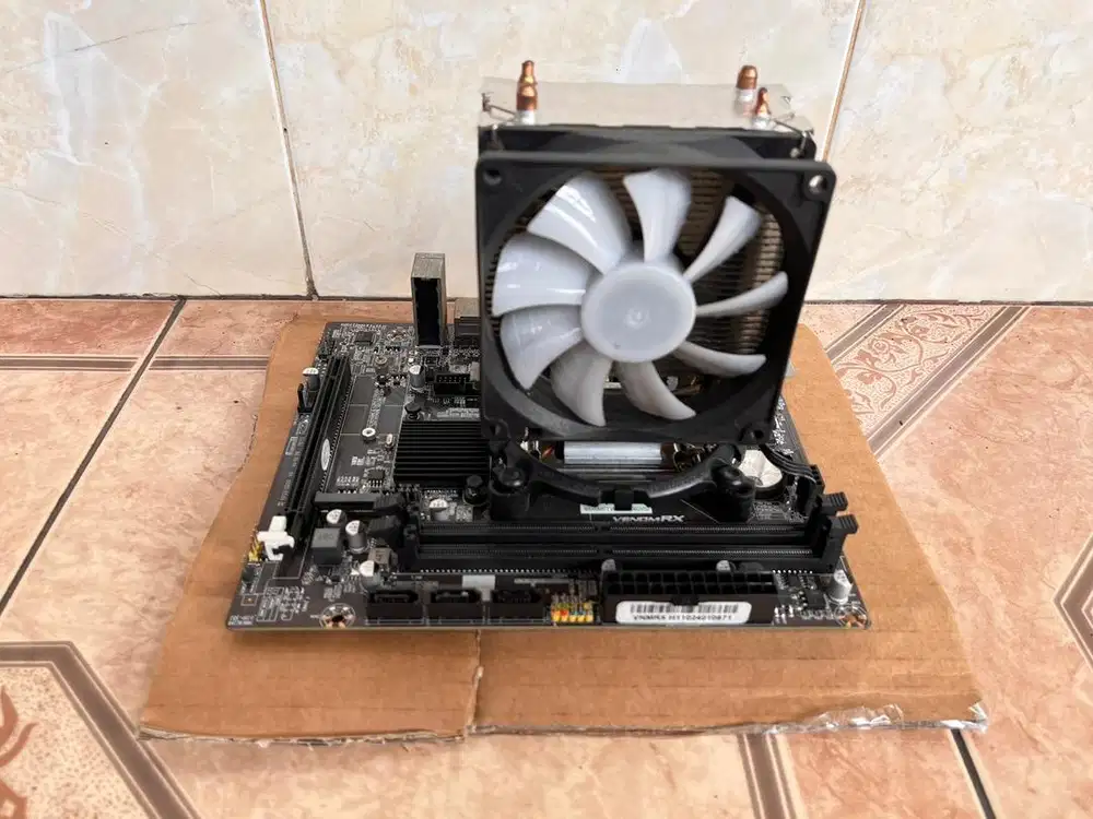 Motherboard VenomRX H110 + Prosesor Intel Core i3 + PSU