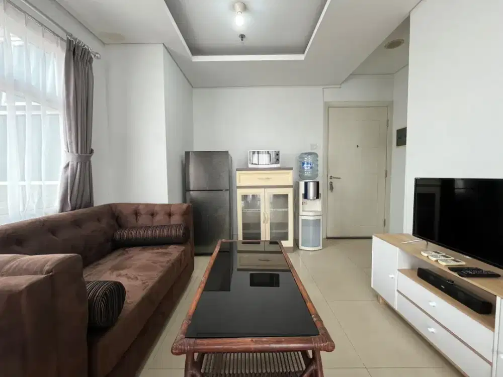 Siap Tempati 2 BR Hook 52m2 Apartemen Madison Park Sewa Full Furnish Dekat Mall CP Jakarta Barat Tanjung Duren