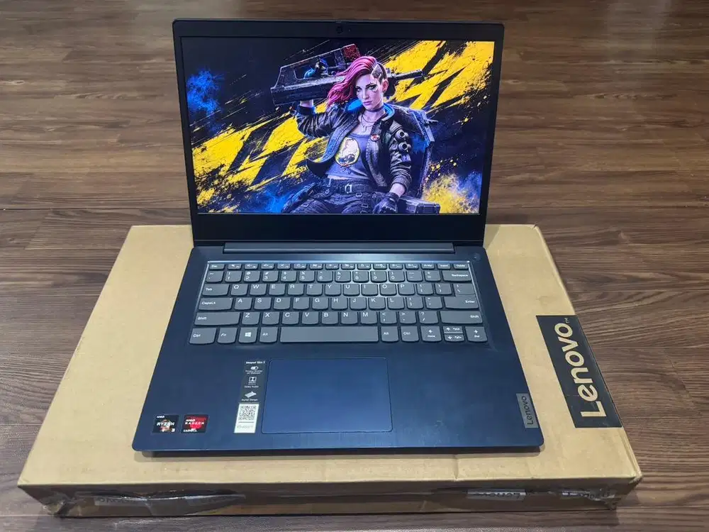 LENOVO IDEAPAD SLIM 3 RYZEN 3-3250U RAM 4GB SSD 256GB VGA 2GB