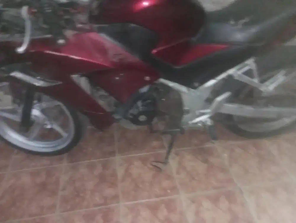 Dijual HONDA CBR 150