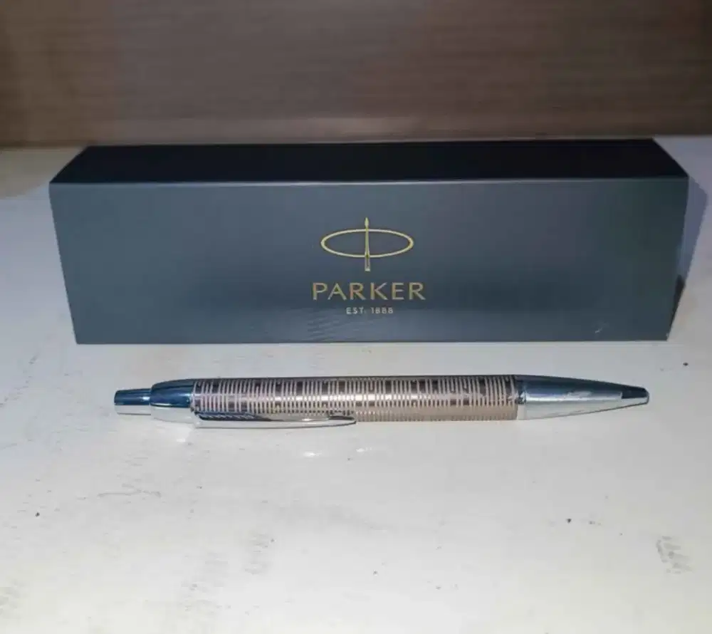 DIJUAL Bolpen Parker Bekas Seperti Baru