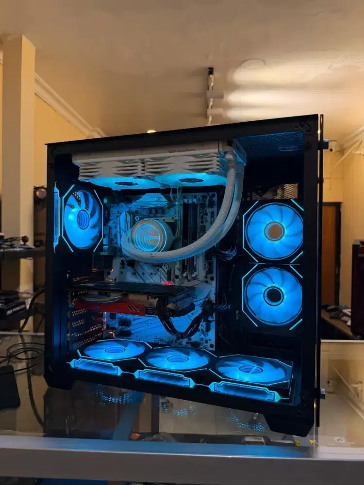 PC Gaming Intel i5 9400F + GTX 1650