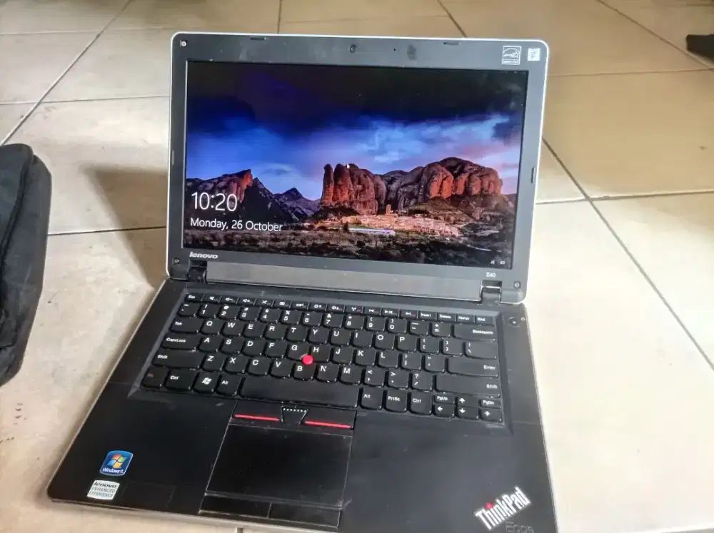 Lenovo thinkpad edge e40