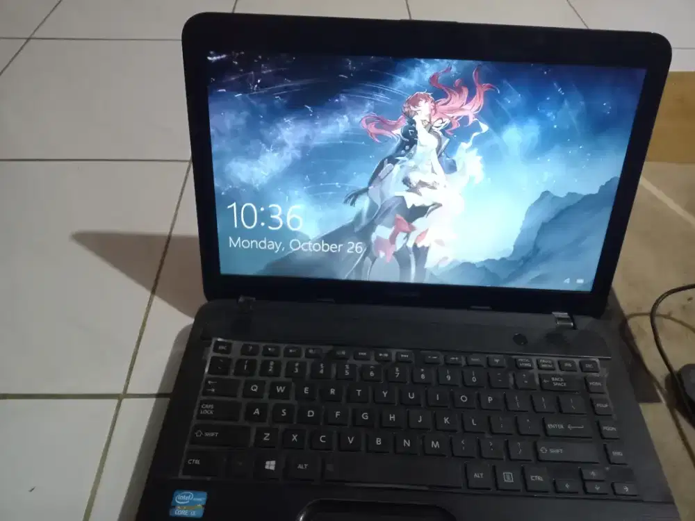 Laptop Toshiba i3
