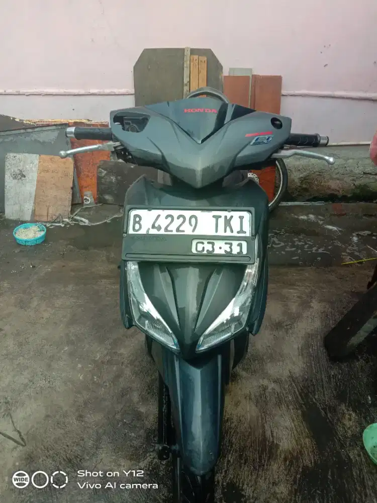 Vario FI 110 tahun 2016