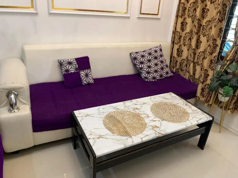 Sofa panjang include meja
