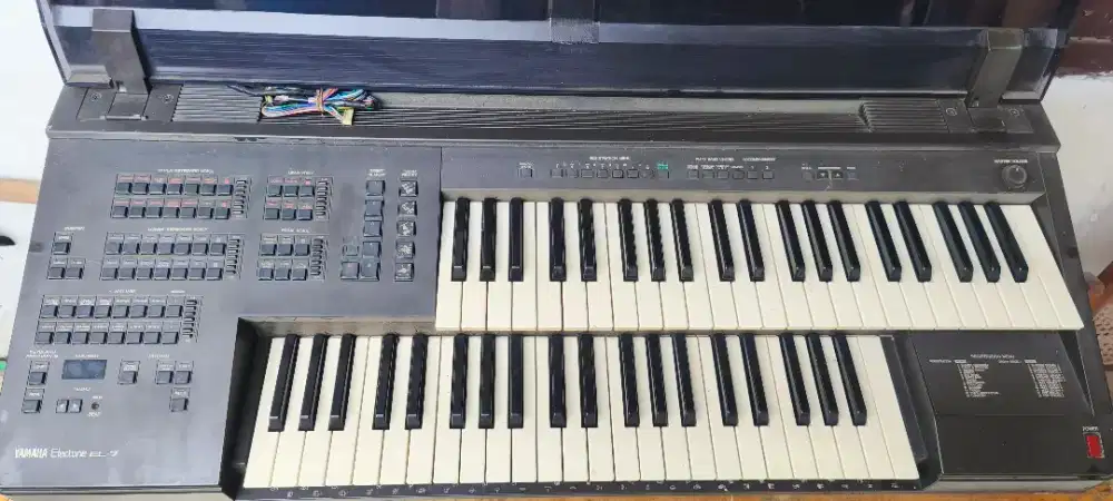 Piano Yamaha Electone EL7