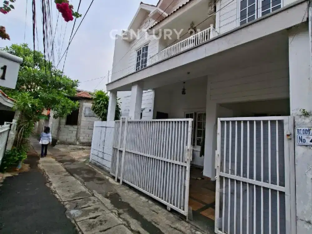 Rumah  Cantik Dekat Jl Panjang Kebun Jeruk Jak Bar Siap Huni