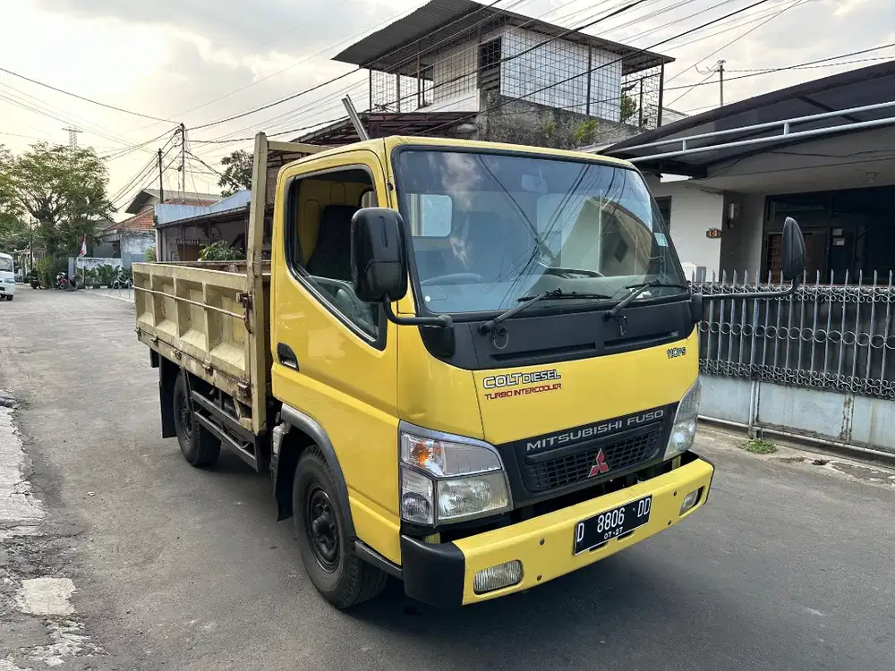 Colt Diesel Engkel Bak 2008 FE71 canter fuso cde cdd hino elf dyna nkr