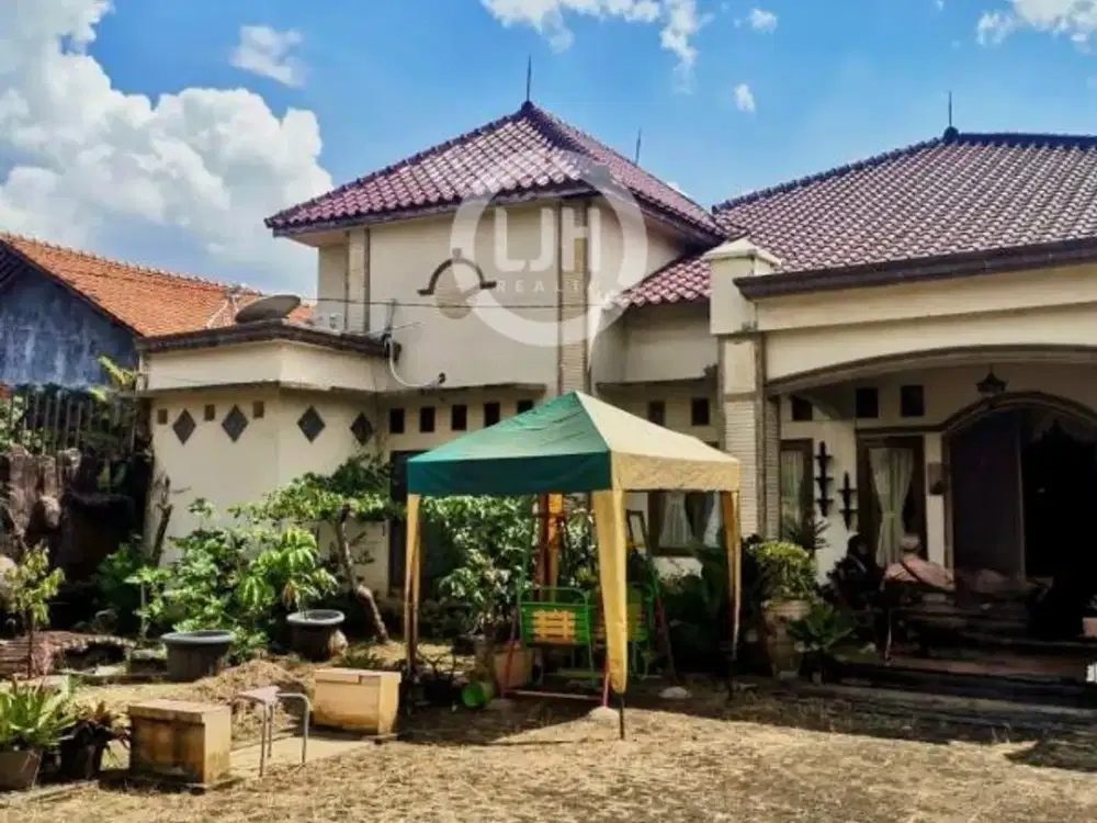 Rumah Dijual di Wibawa Mukti Jatiasih Bekasi Jawa Barat Halaman Luas