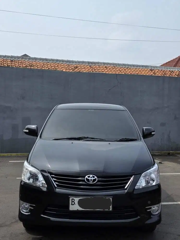 innova 2.0 V automatic 2011