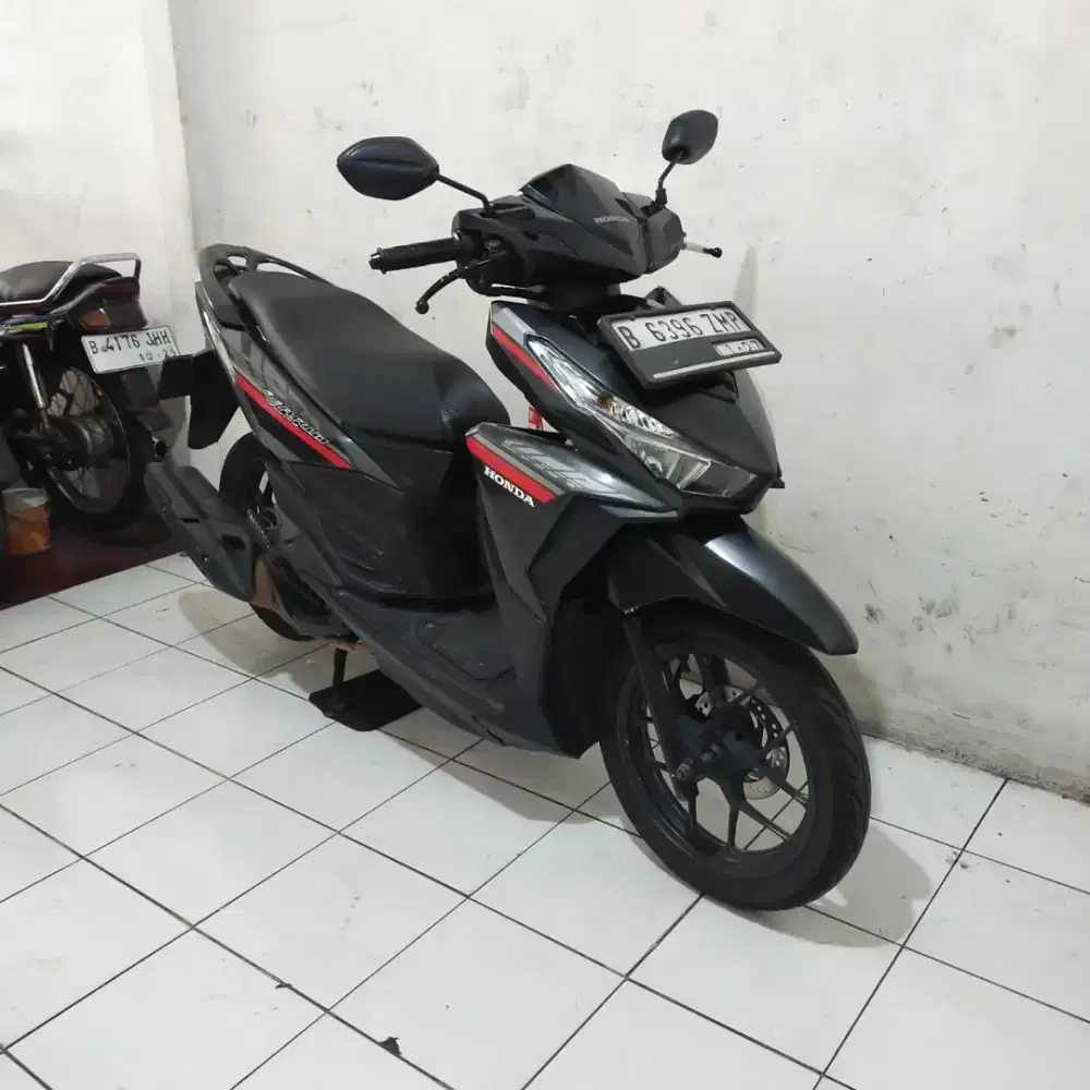 Honda Vario 125 LED OLD 2017 Mesin Cakep