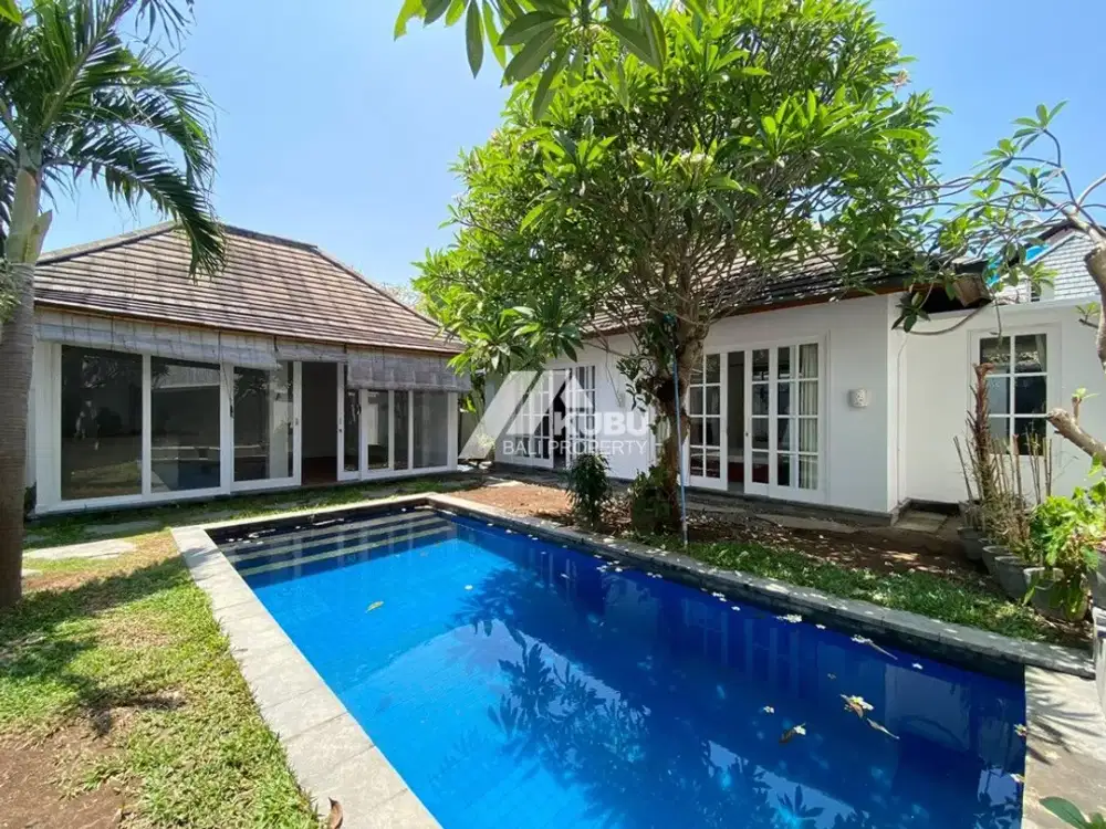 KBP1737 Charming Villa with Beautifull Garden on prime Location Of Sanur.