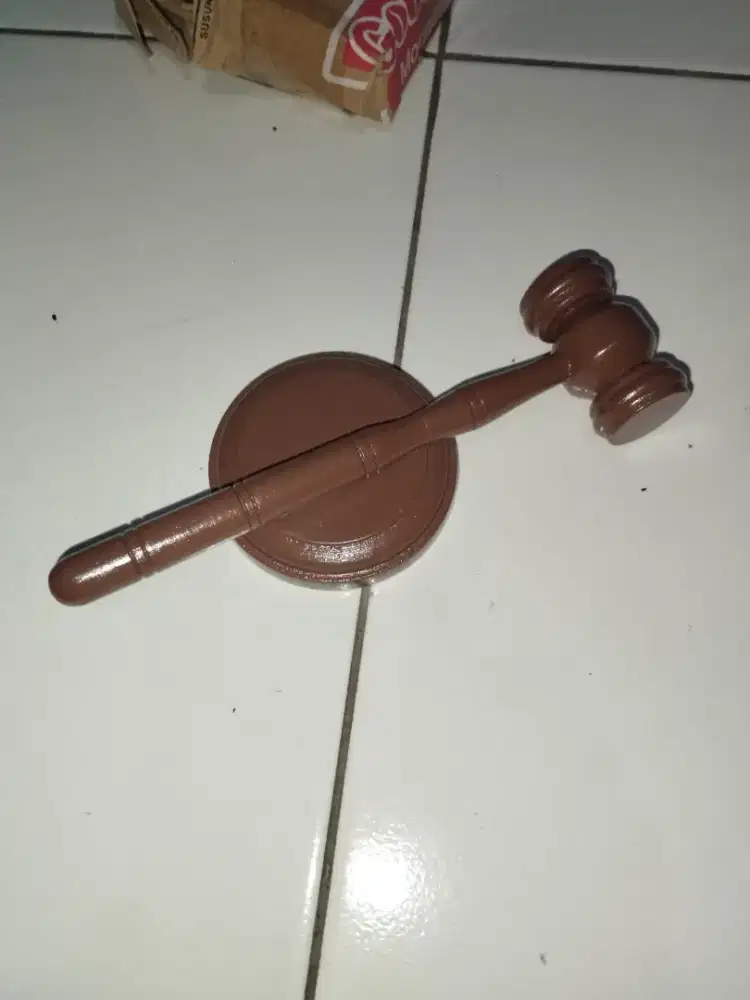 Palu Sidang kini satu set warna coklat
