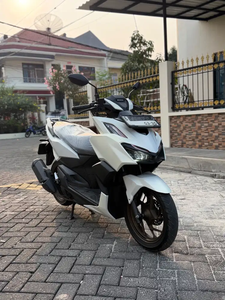 KM 700 KILO! HONDA VARIO 160 CBS SPECIAL EDITION 2025 PAJAK 03-2026
