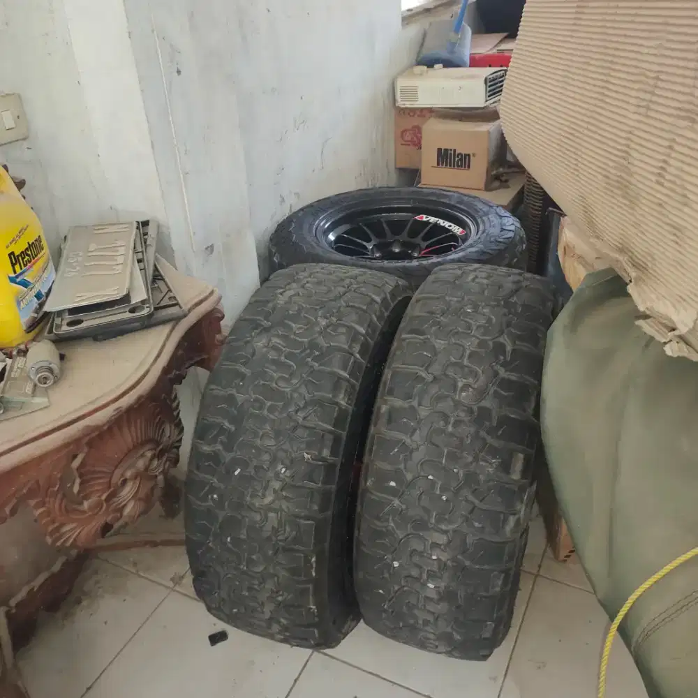 Velg Pajero fortuner