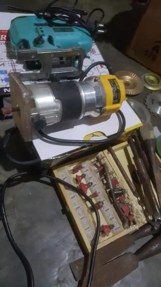 Mesin profil KEELAT  1200 Watt
