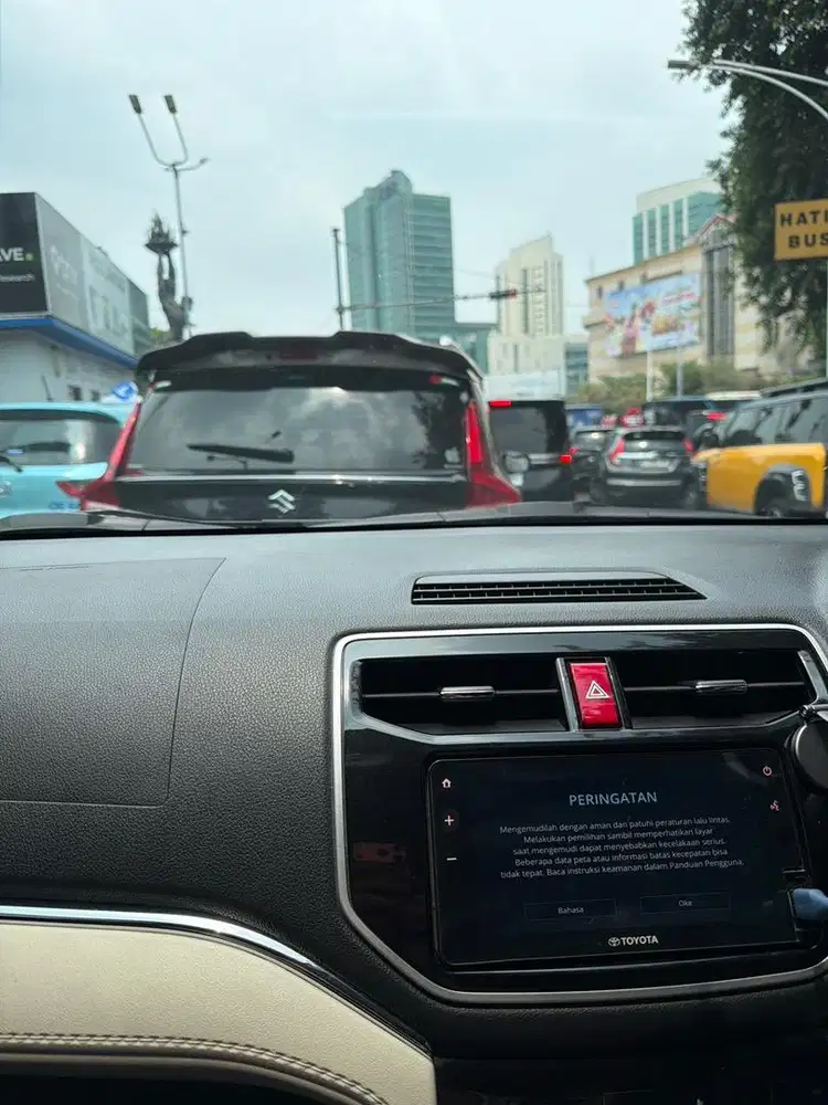 Dibutuhkan supir pribadi