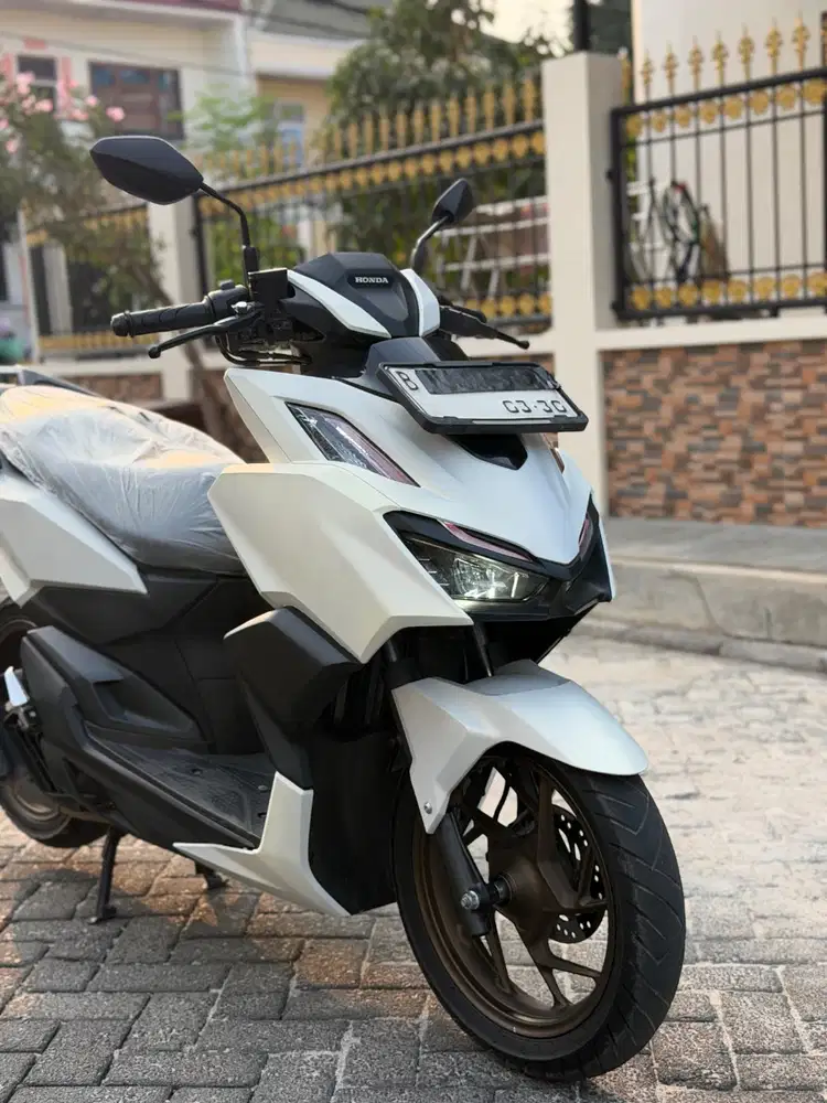 KM 700 KILO! HONDA VARIO 160 CBS SPECIAL EDITION 2025 PAJAK 03-2026