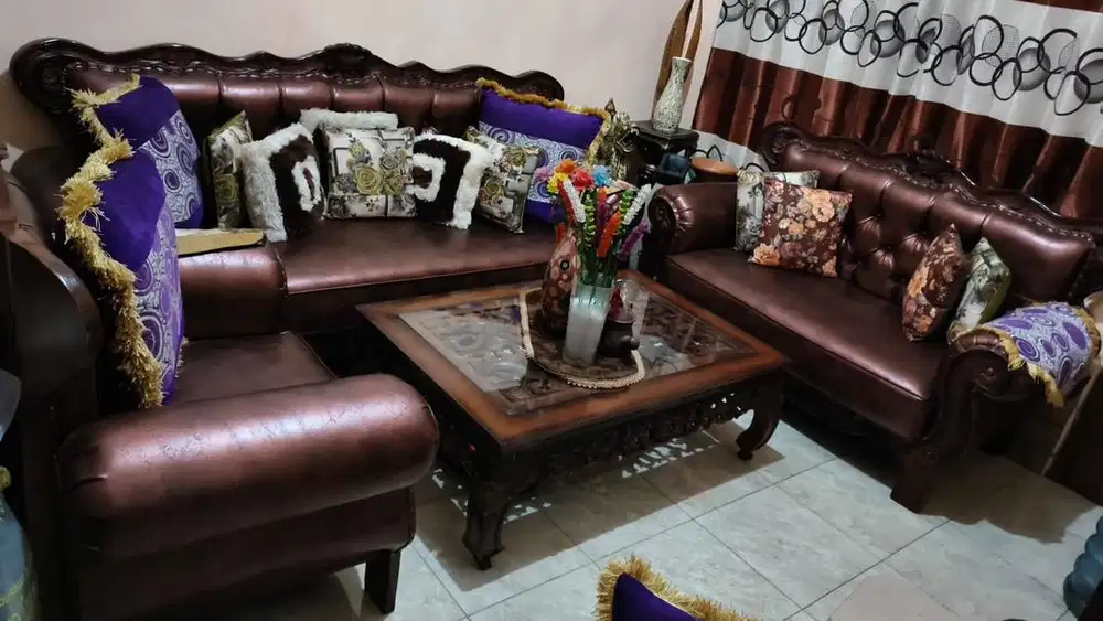 Sofa dari Jati Tua