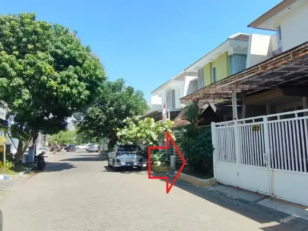 Lelang Rumah 2Lt, Strategis di Pakuwon City Cluster Florence, Sby