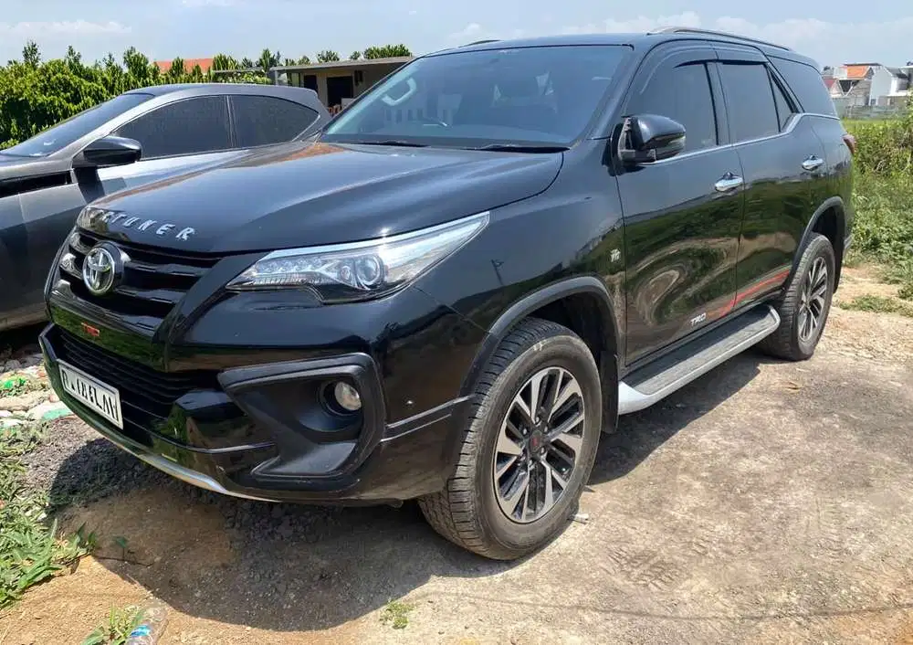 Toyota Fortuner 2018 Bensin