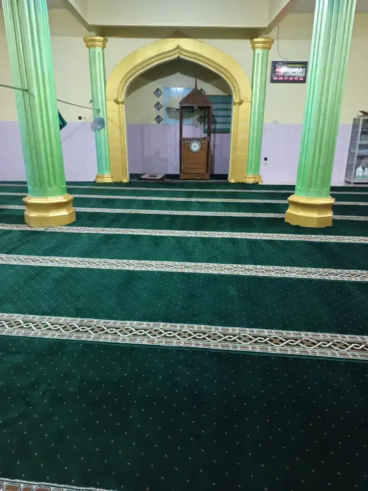 Karpet Masjid Hijau Bintik Berkualitas Benang Import