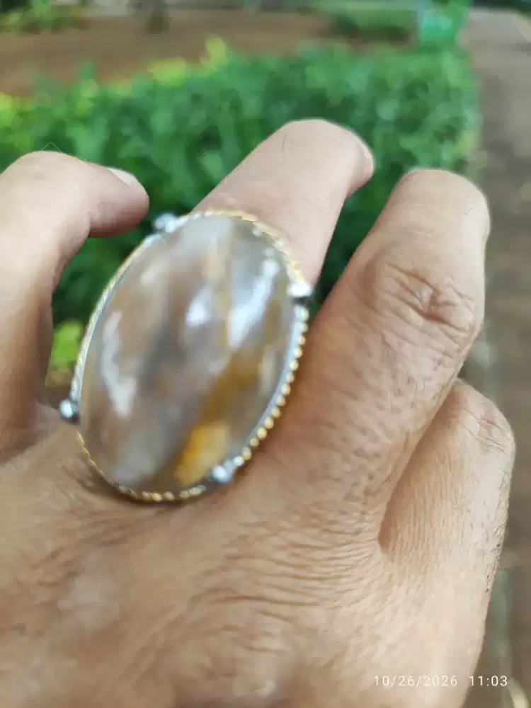 Cincin Batu Akik