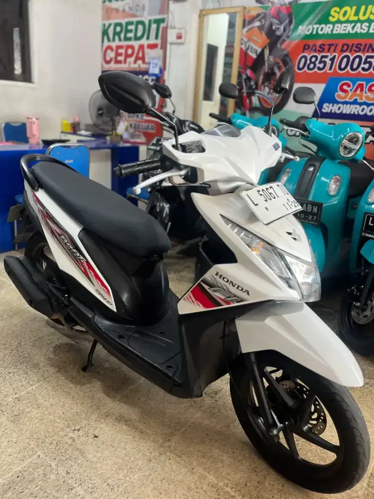 HONDA BEAT 2014 SAS MOTOR JL BARATA JAYA 19 NO 5