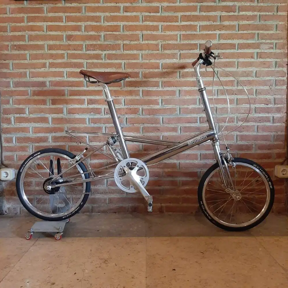 Sepeda Moulton M60